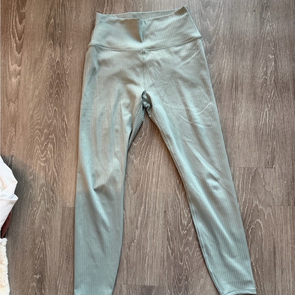 Vuori Mist Ribbed Leggings - Picture 4 of 6